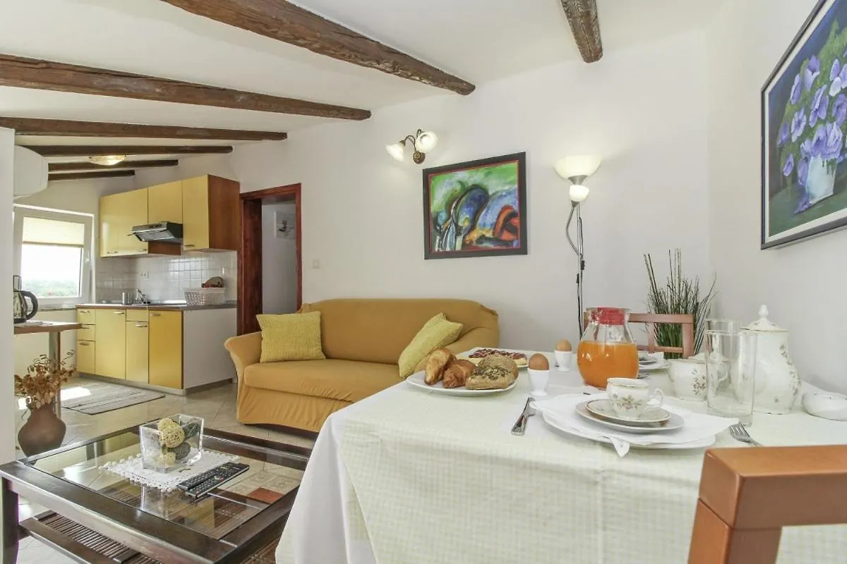 Eva In Porec * Istrien Vrvari Guest house